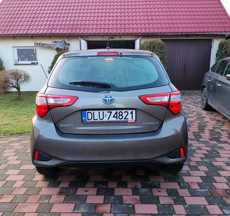 Toyota Yaris cena 57900 przebieg: 33819, rok produkcji 2017 z Lubin małe 79